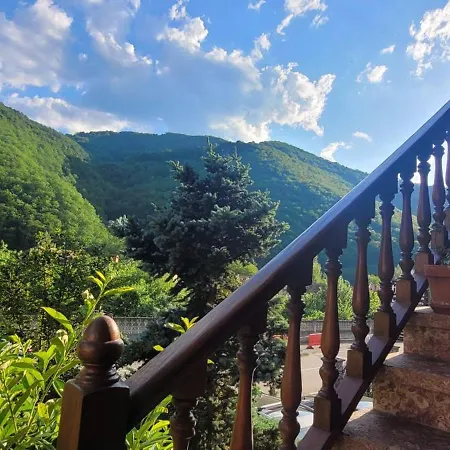 Hébergement de vacances Casa Luisin *